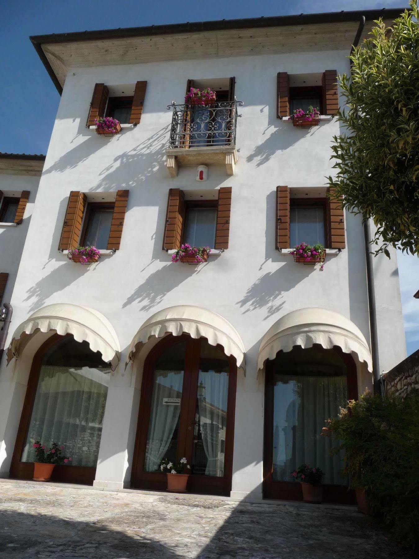 Locanda Ai Archi Di Andreola Monica 파라디솔리고 외부 사진